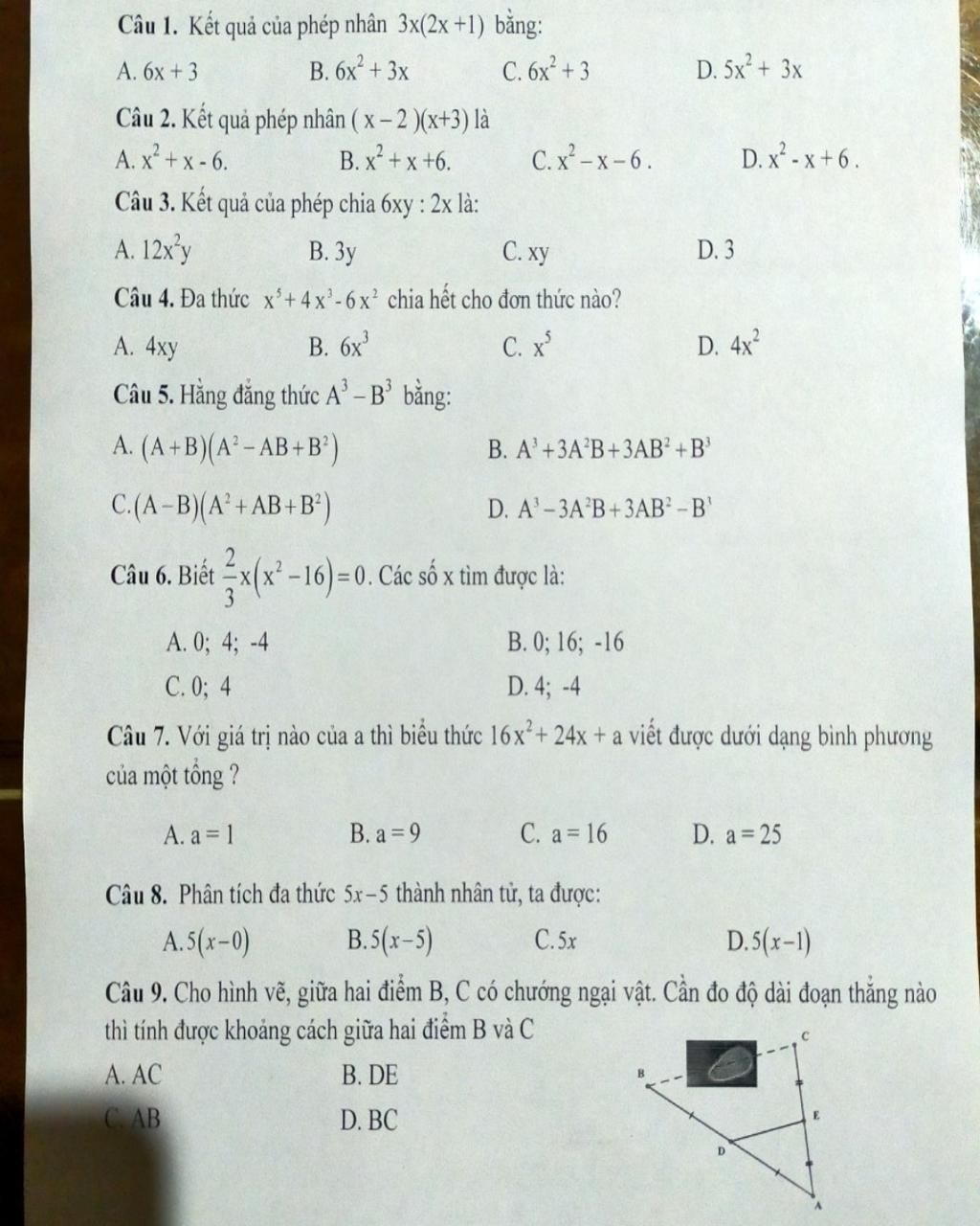 Câu 1. Kết quả của phép nhân 3x(2x+1) bằng: B. 6x² + 3x A. 6x +3 Câu 2. Kết  quả phép nhân ( x − 2 )(x+3) là A. x²+x-6. B. x² +